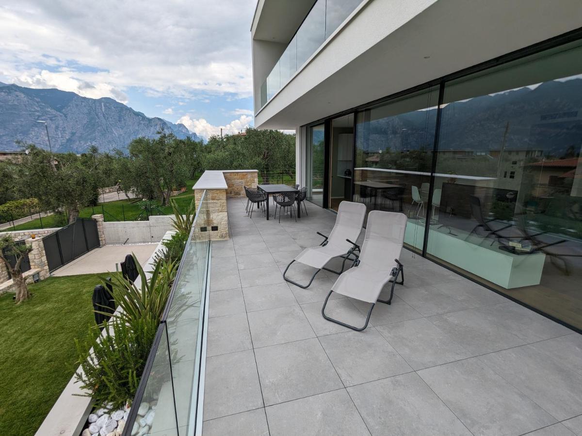 Olivo Luxury Apartments Malcesine Bagian luar foto