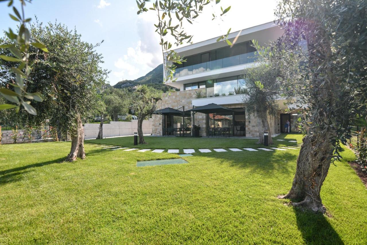 Olivo Luxury Apartments Malcesine Bagian luar foto
