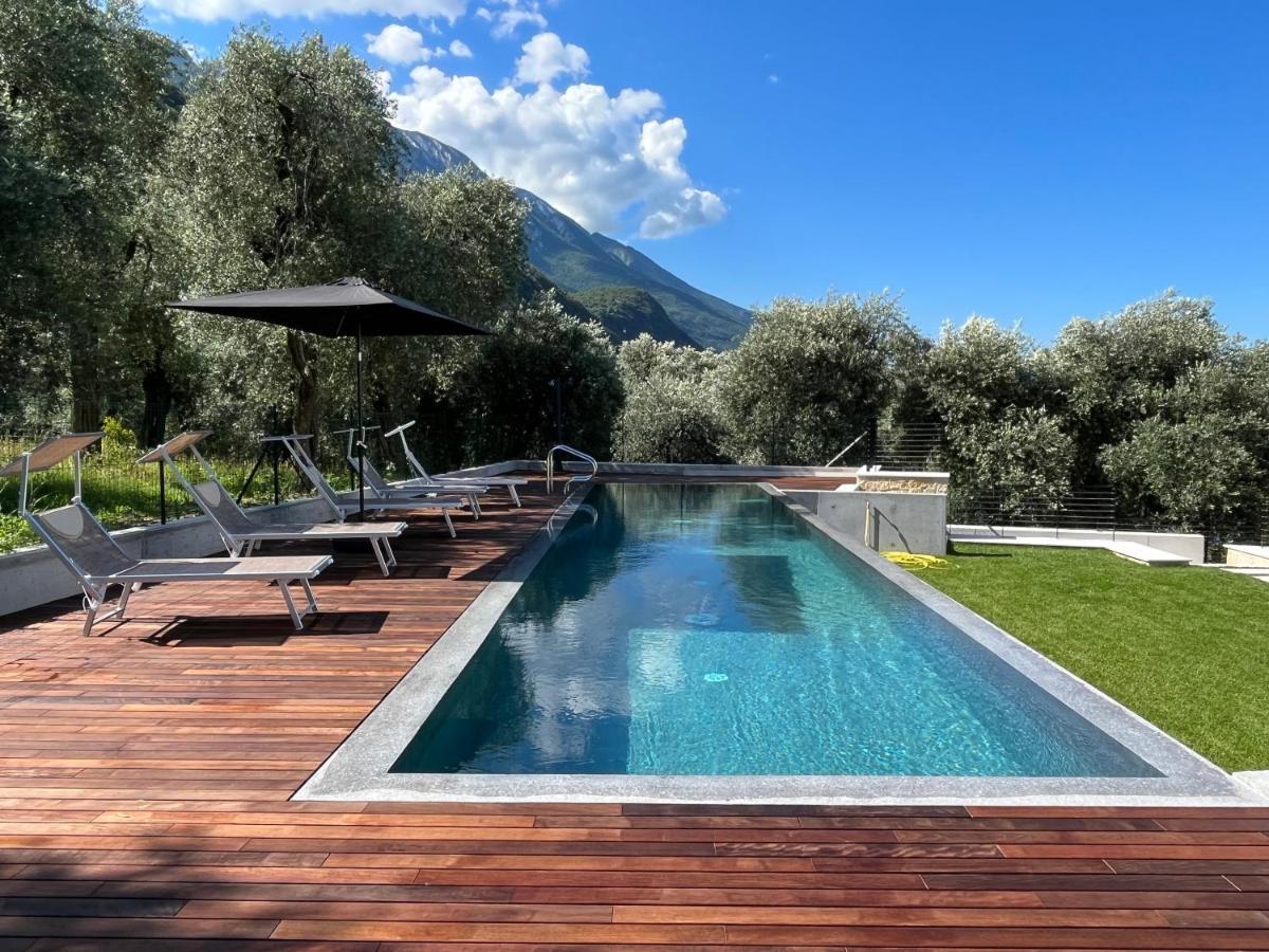 Olivo Luxury Apartments Malcesine Bagian luar foto