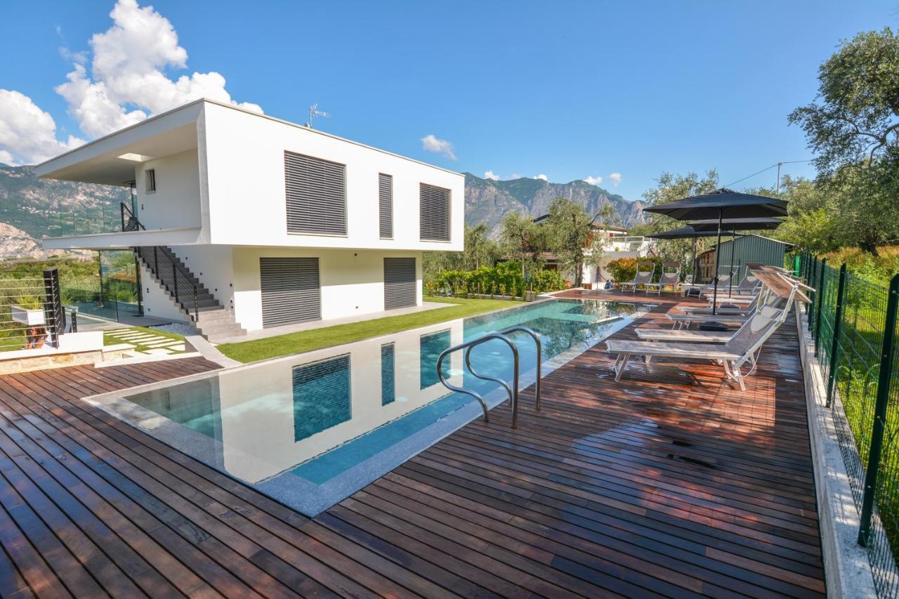 Olivo Luxury Apartments Malcesine Bagian luar foto