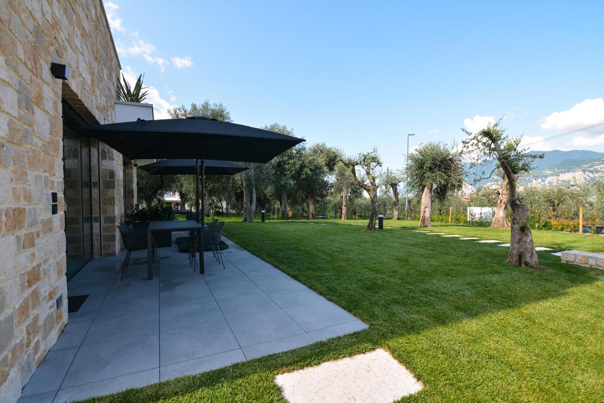 Olivo Luxury Apartments Malcesine Bagian luar foto