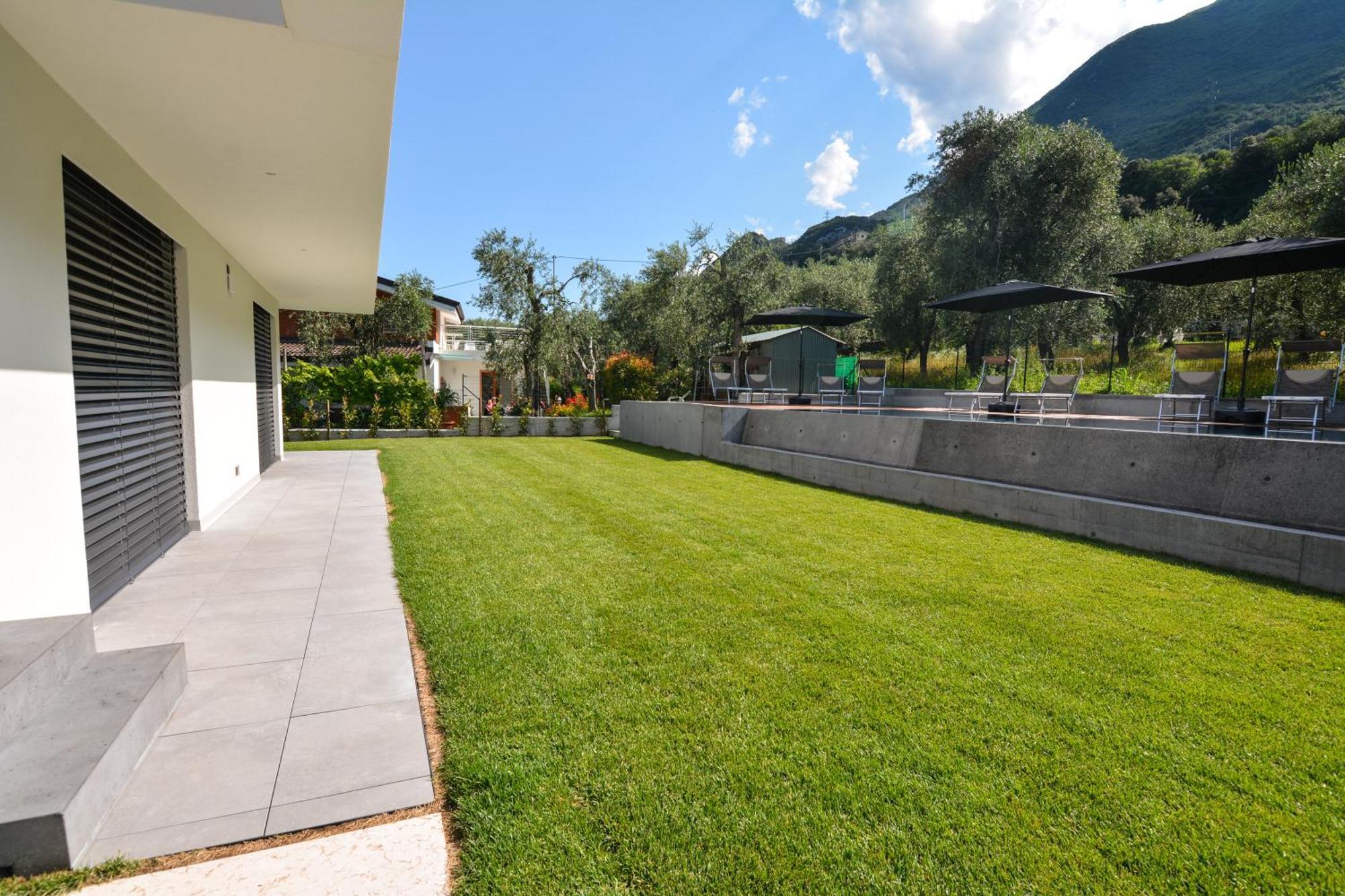 Olivo Luxury Apartments Malcesine Bagian luar foto
