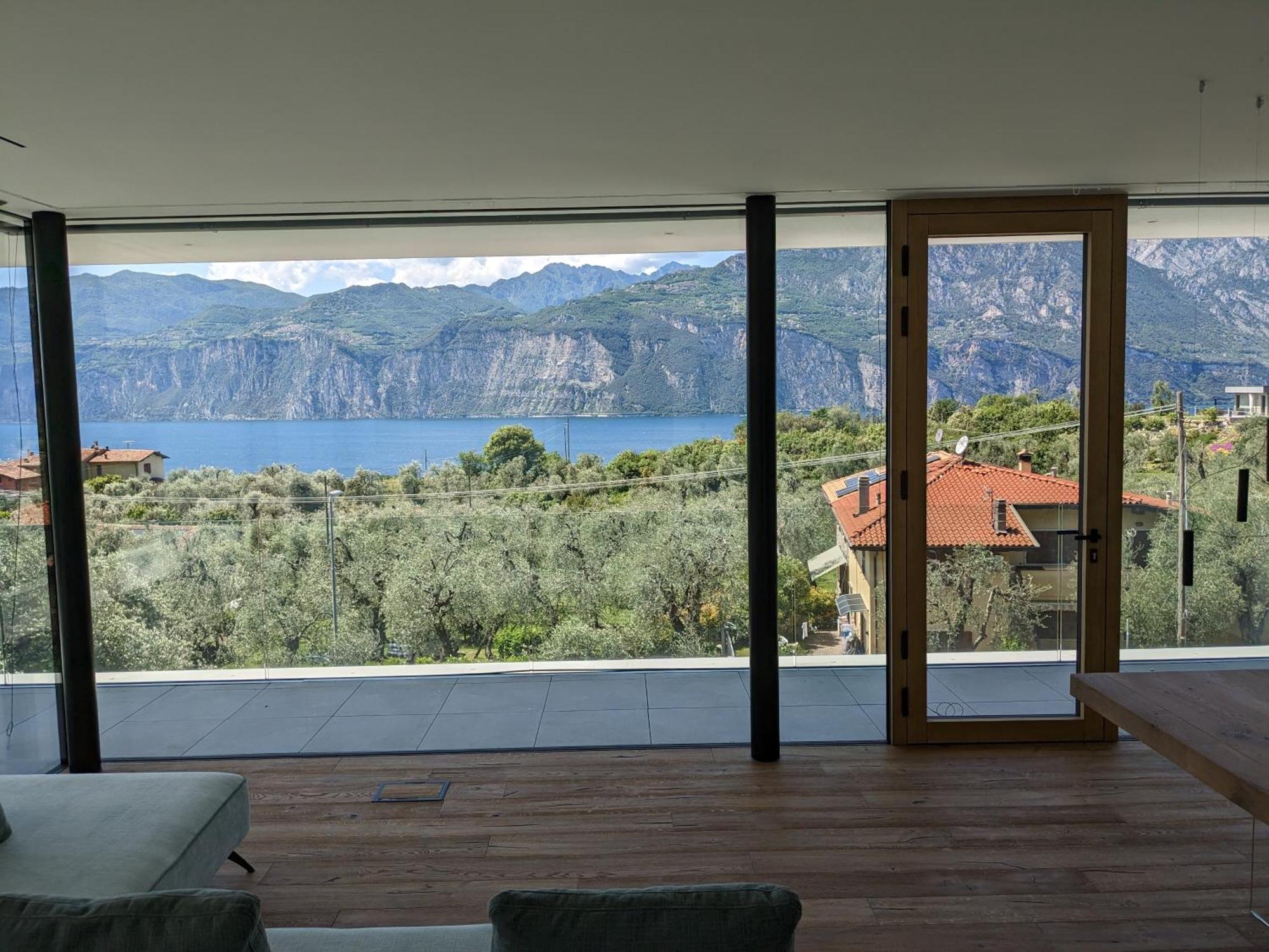 Olivo Luxury Apartments Malcesine Bagian luar foto