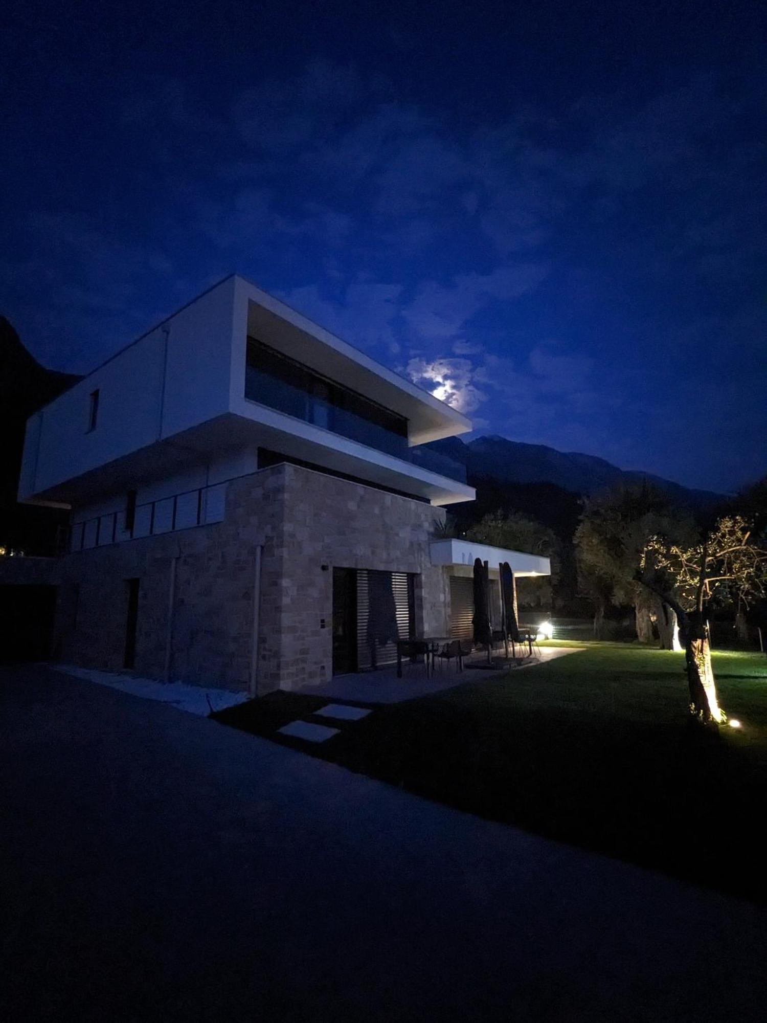 Olivo Luxury Apartments Malcesine Bagian luar foto