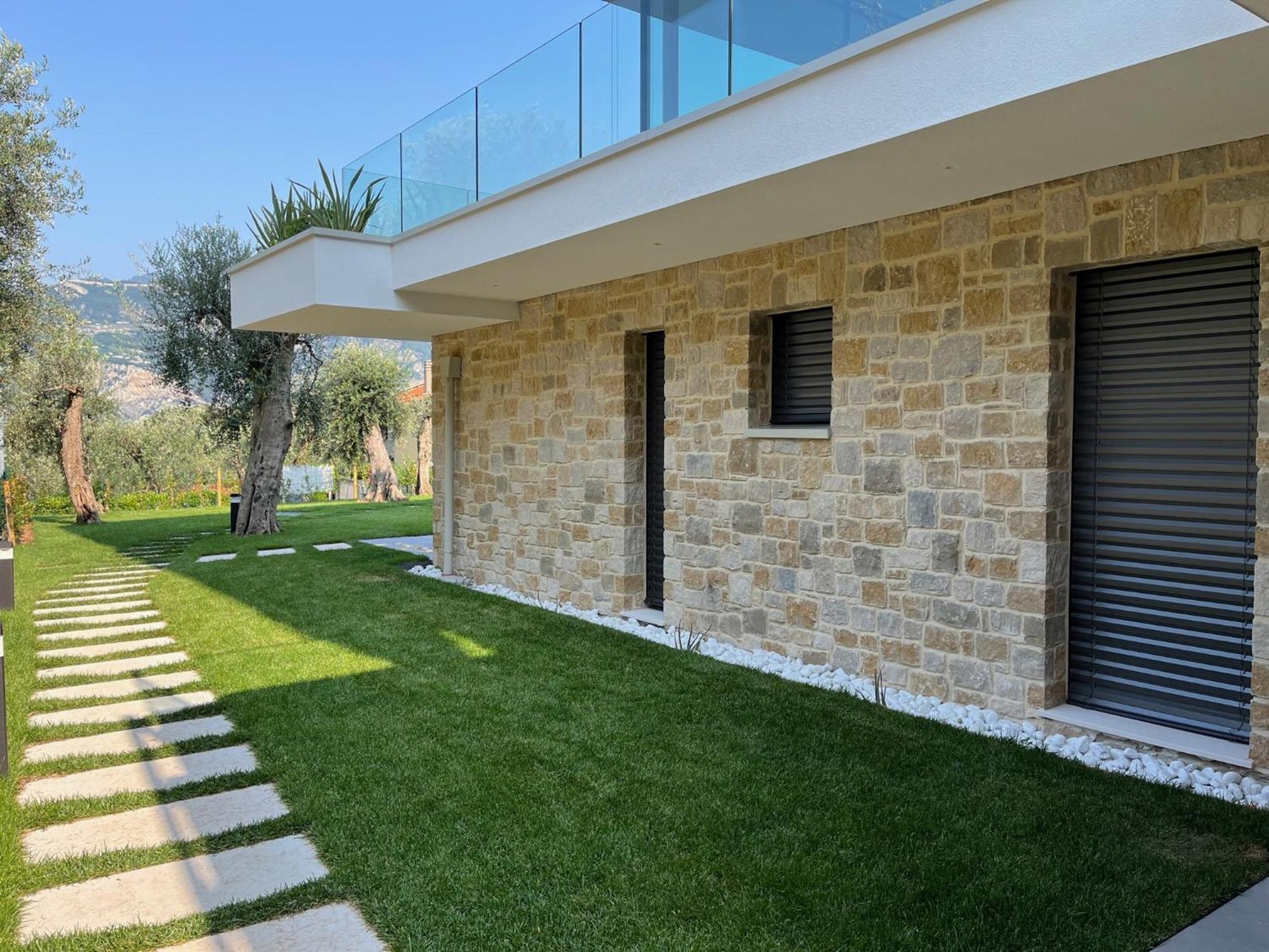 Olivo Luxury Apartments Malcesine Bagian luar foto