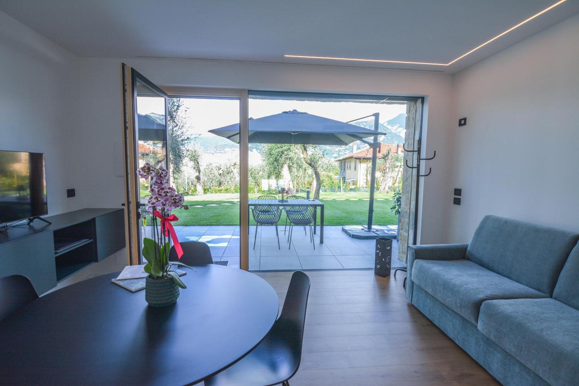 Olivo Luxury Apartments Malcesine Bagian luar foto