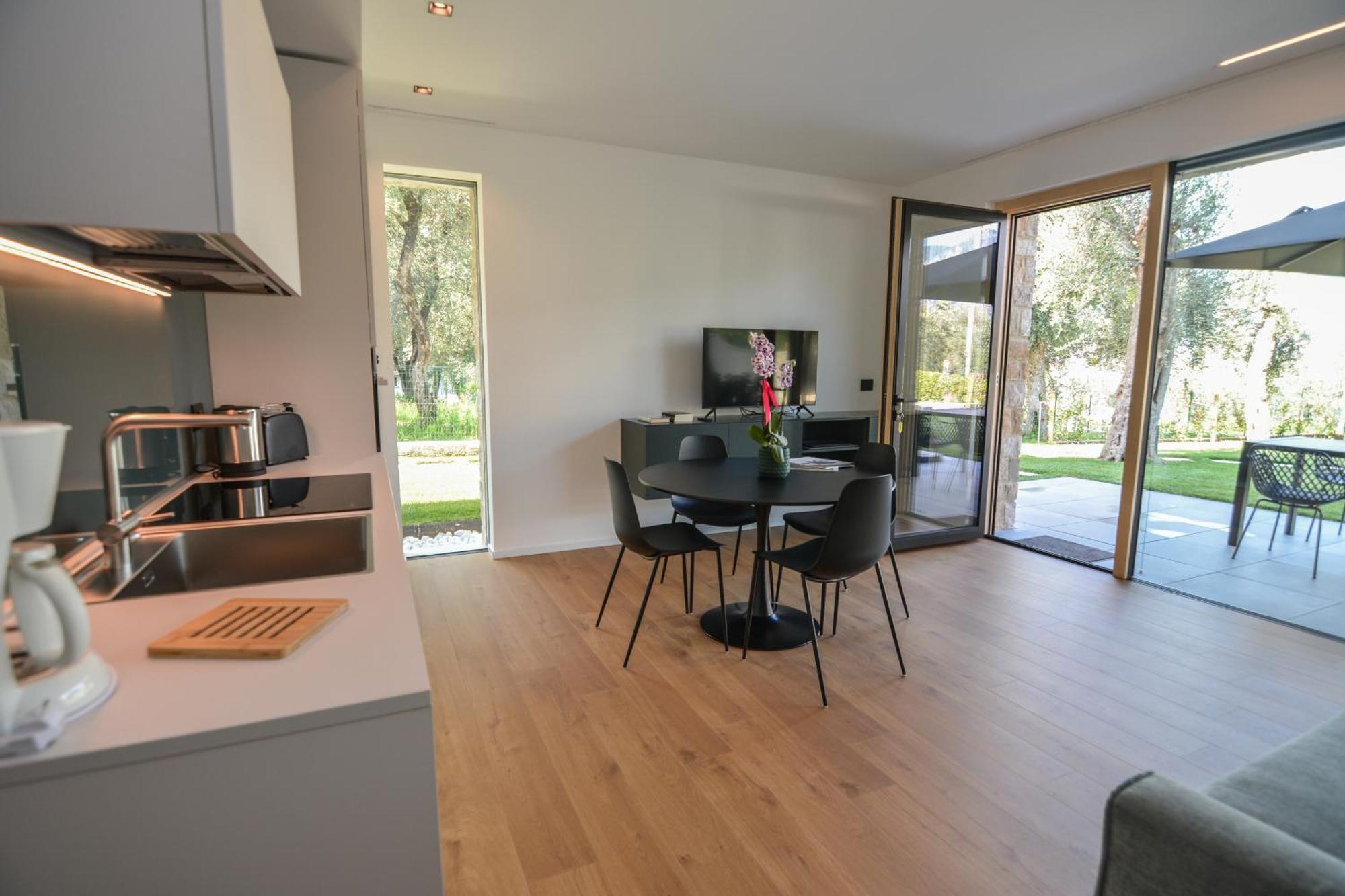 Olivo Luxury Apartments Malcesine Bagian luar foto