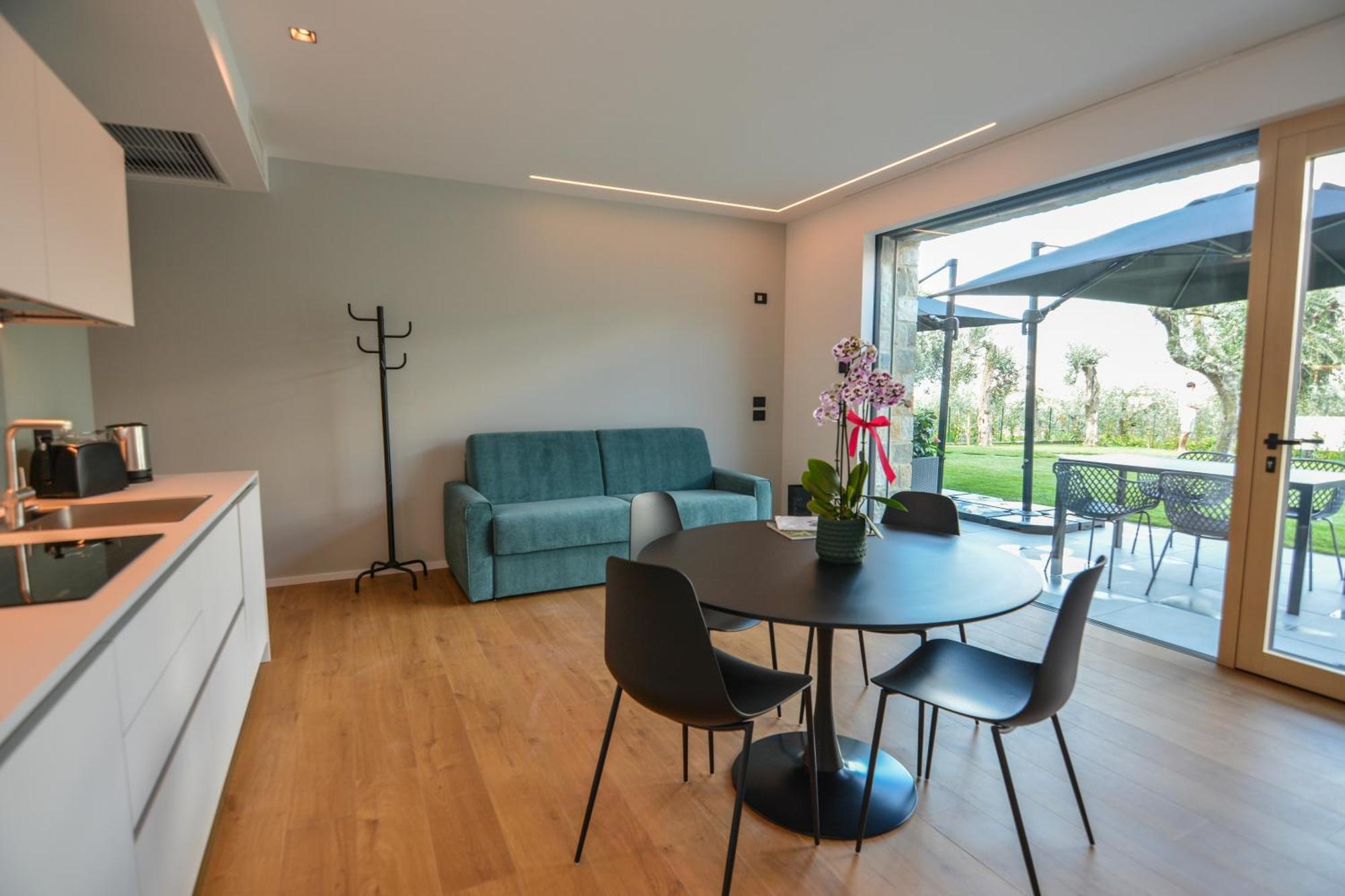 Olivo Luxury Apartments Malcesine Bagian luar foto